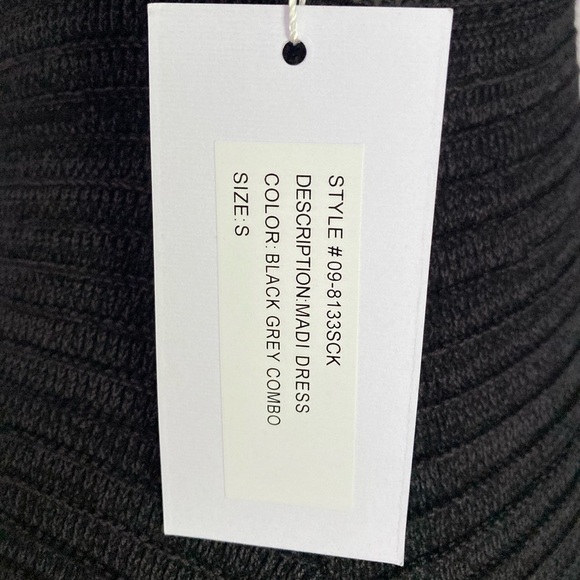 Torn by Ronny Kobo Madi Dress NWT Open-Back Curve Hugging Knit Maxi Dress Black - Picture 4 of 11